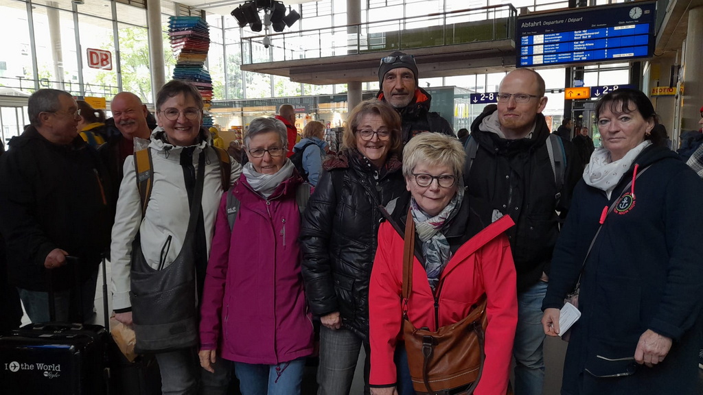 Bild Abschied am Bahnhof.jpg